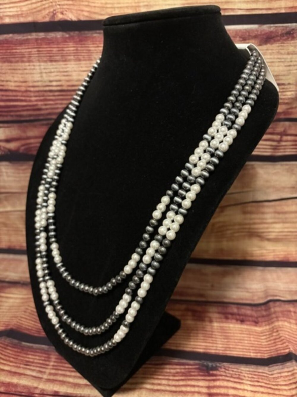 Western Navajo Pearl Bead Necklace-Silver,  NWT
